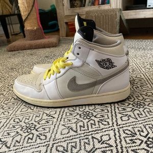 Nike Air Jordan 1 Phat Yellow 373770-101 (2010)